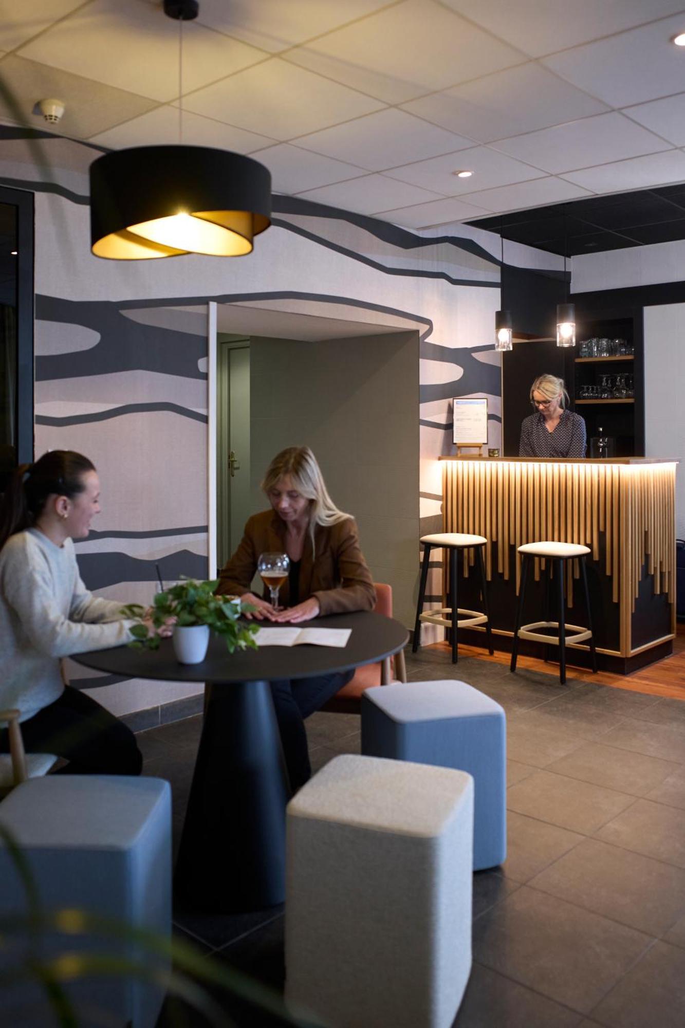 Kyriad Hotel למבאל מראה חיצוני תמונה